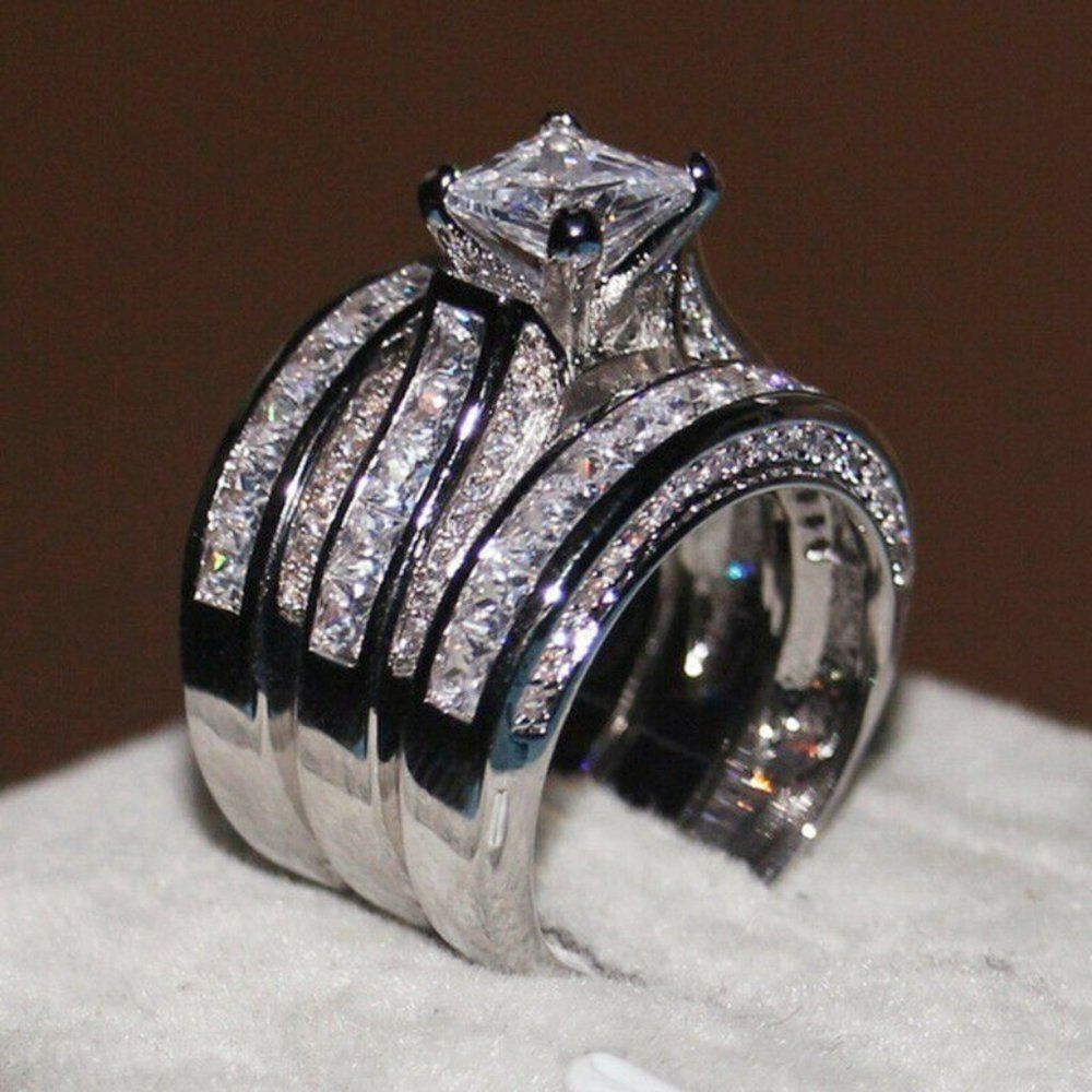 925 PRINCESS CUT WEDDING RING